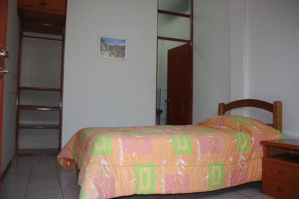 Hotel Hatunhuasi Cotahuasi Room photo
